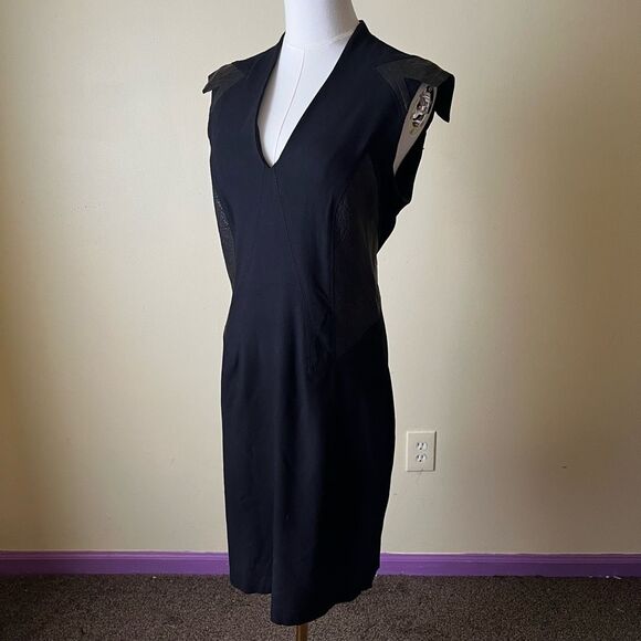 Helmut Lang Blistered Leather Panel Dress Size 10‎ Ribbed Knit V-Neck Sheath - Picture 8 of 9